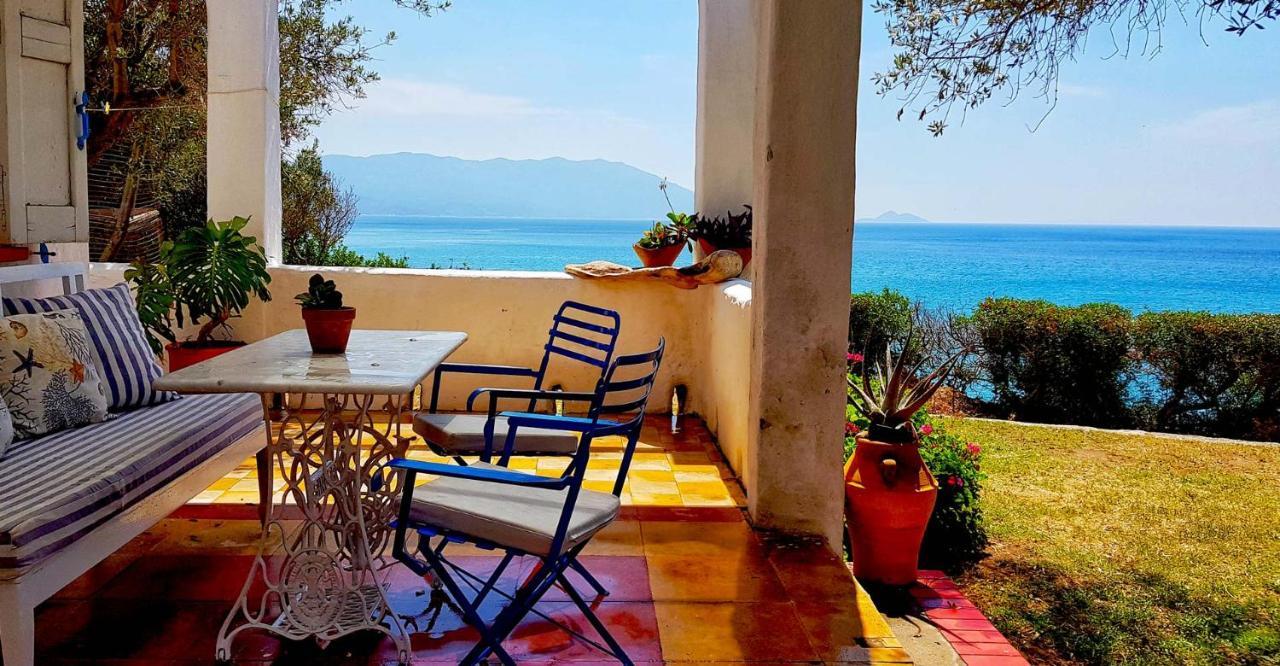 Loukoulos' Maisonette Marathokampos Luaran gambar