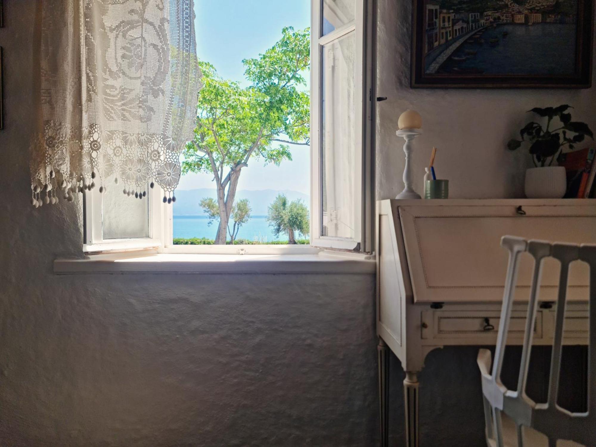 Loukoulos' Maisonette Marathokampos Luaran gambar
