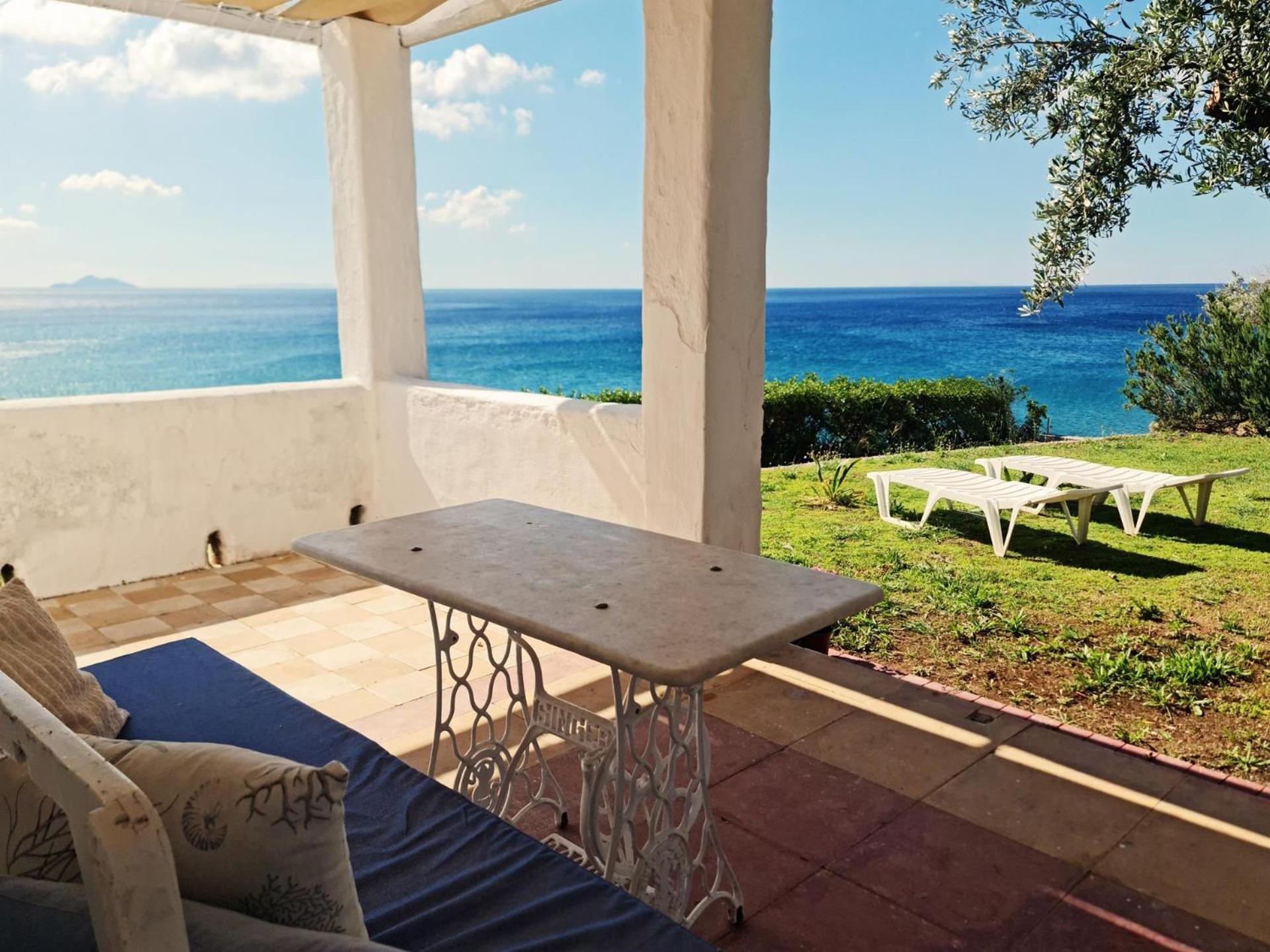 Loukoulos' Maisonette Marathokampos Luaran gambar